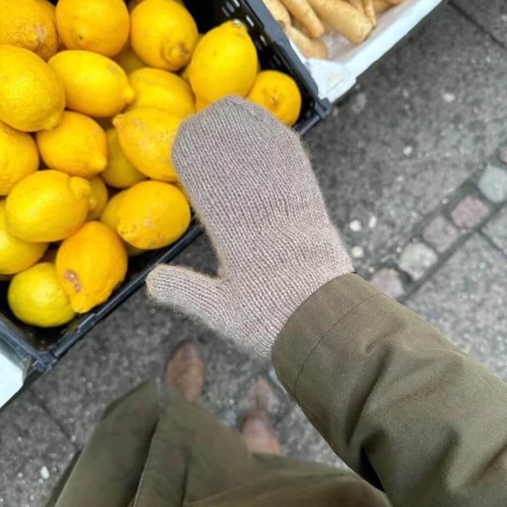 Thumb 4